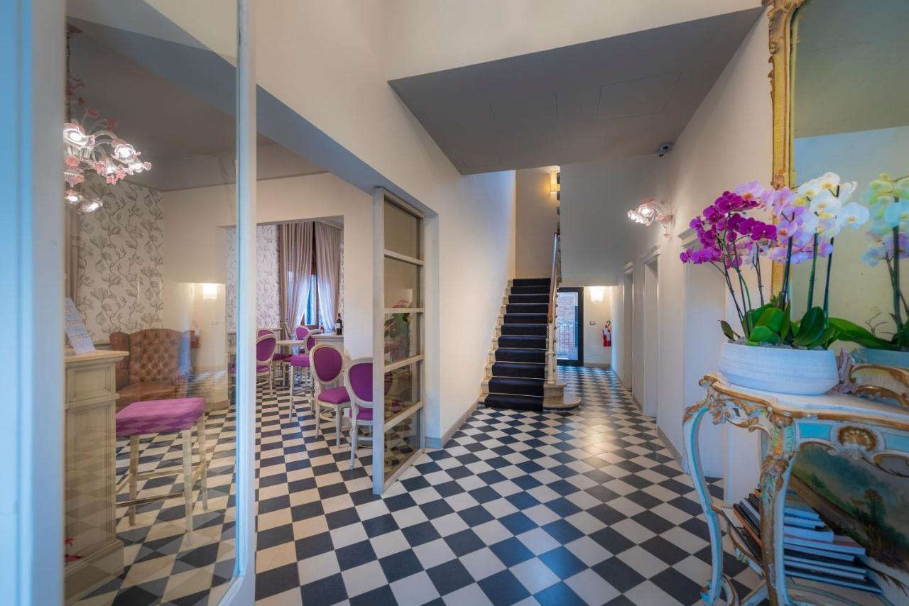 Villa Elda Boutique Hotel Siena Eksteriør bilde