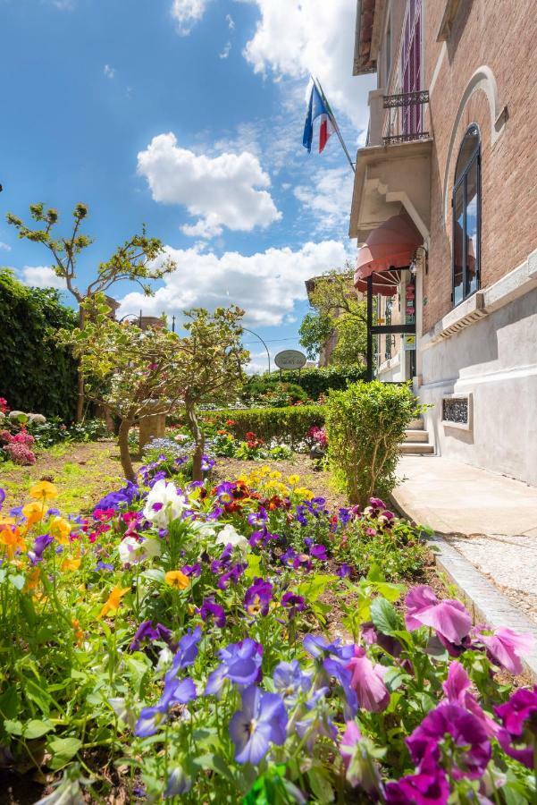 Villa Elda Boutique Hotel Siena Eksteriør bilde